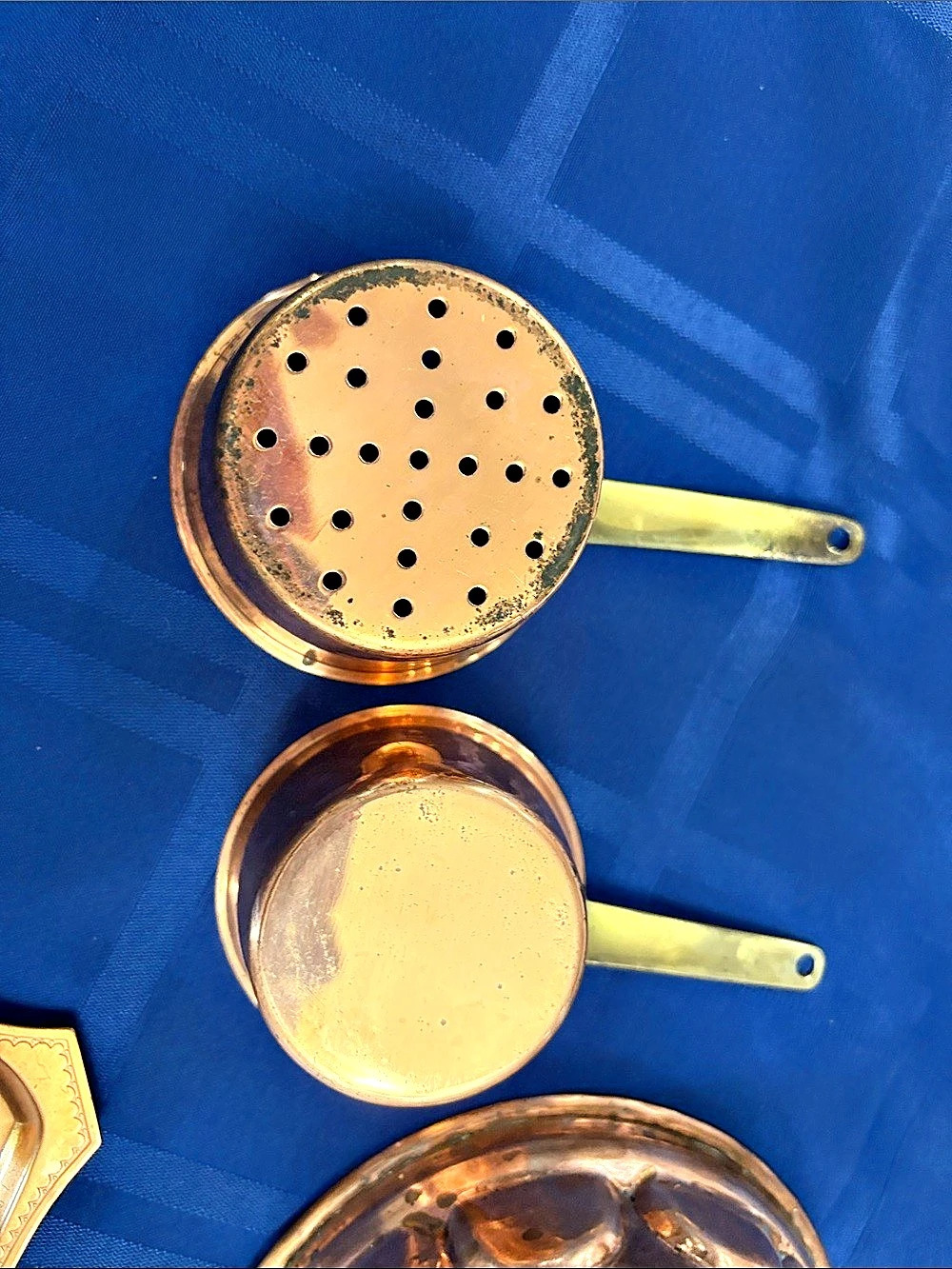 Copper-Tone Kitchen Cookware Set - Picture 3 of 6
